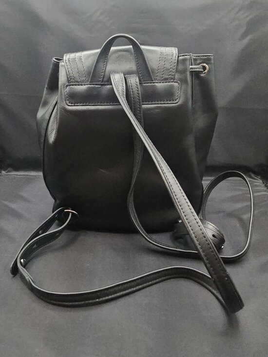Longchamp Leather Flap Cavalcade Backpack Black
